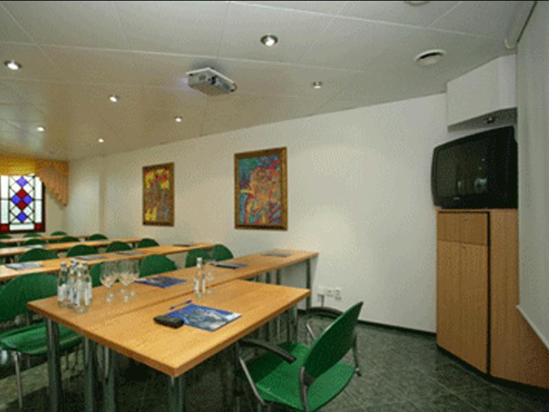 Hestia Hotel Susi Tallinn Bagian luar foto